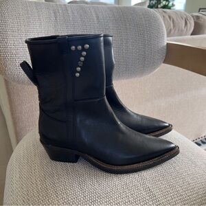 NWT Free People We The Free Axel Leather Ankle Boots Without Harness in Black